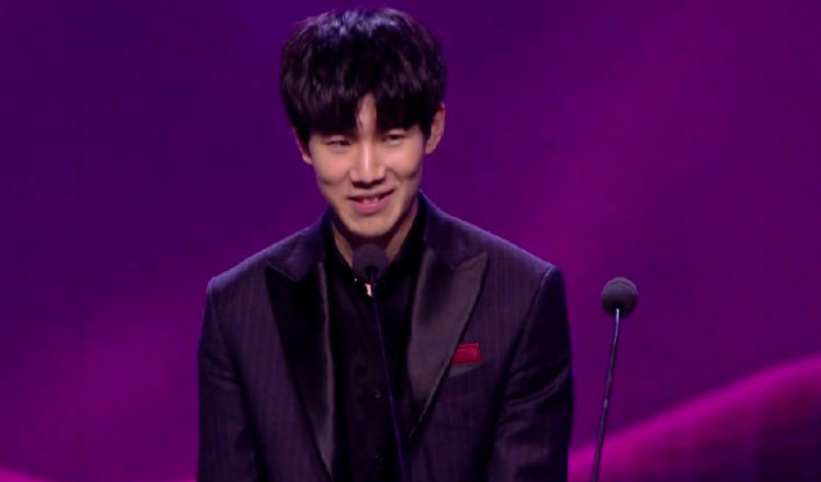 探讨此次活 探讨此次活